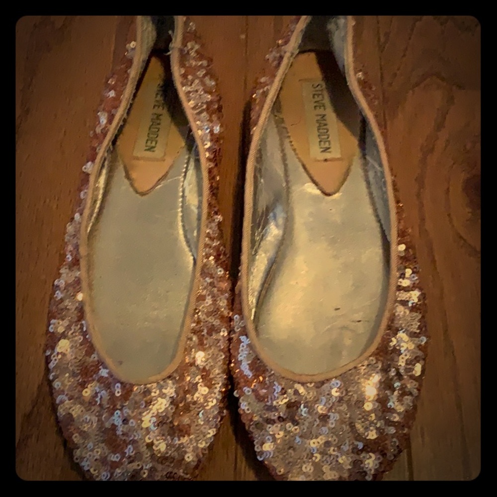 Rose gold sequins flats